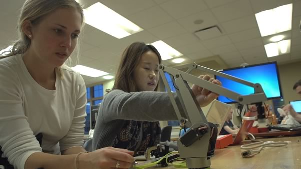 Robotic arm with joystick tests
